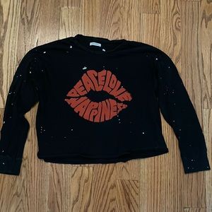 Lauren Moshi Black Long Sleeve Red Peace Love Happiness Lips